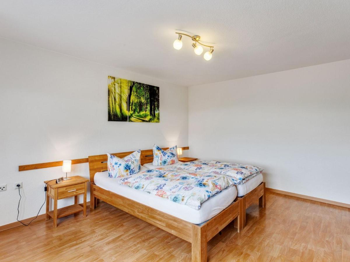 Beautiful Holiday Home Ideal For Hikers Kleinlangenfeld Extérieur photo