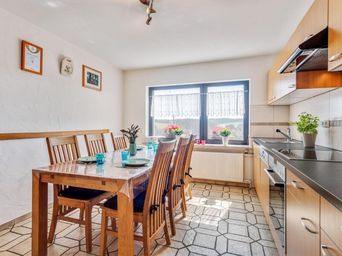 Beautiful Holiday Home Ideal For Hikers Kleinlangenfeld Extérieur photo