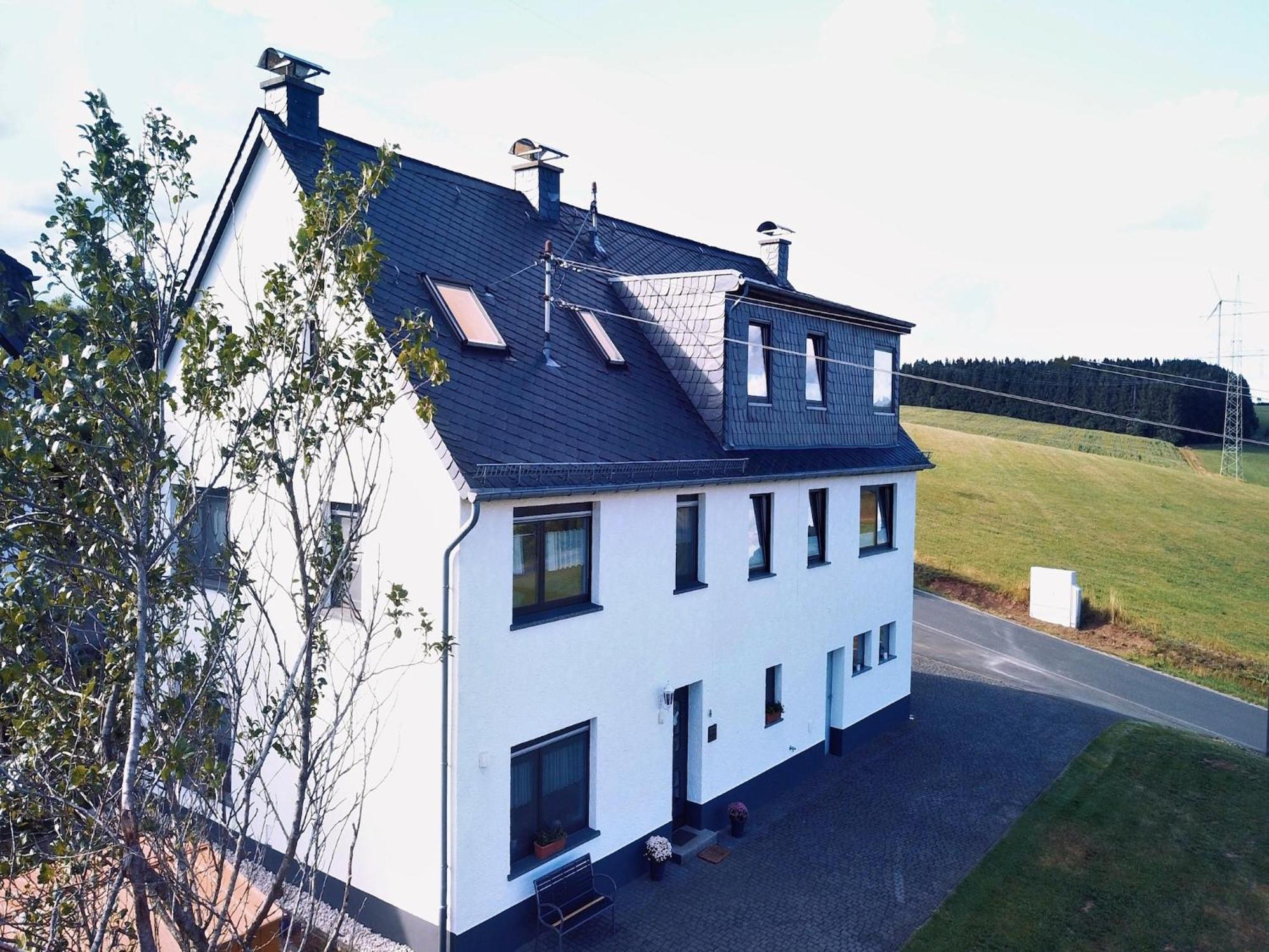 Beautiful Holiday Home Ideal For Hikers Kleinlangenfeld Extérieur photo